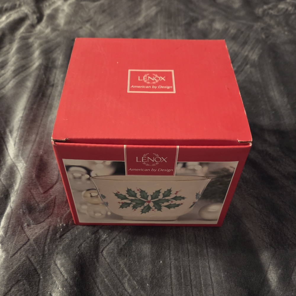 Lenox Holiday Archive Nut Bowl